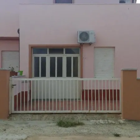 Casa Loretta 3 아파트 발레도리아